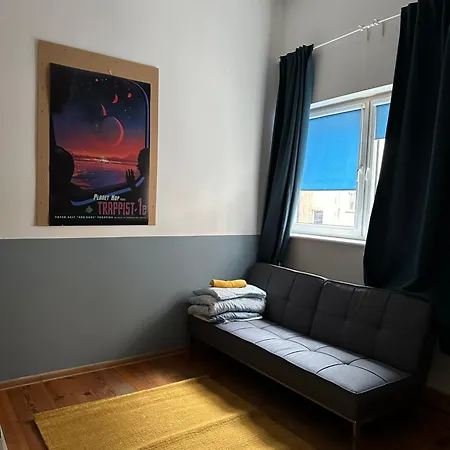 Nieziemski Downtown Private
